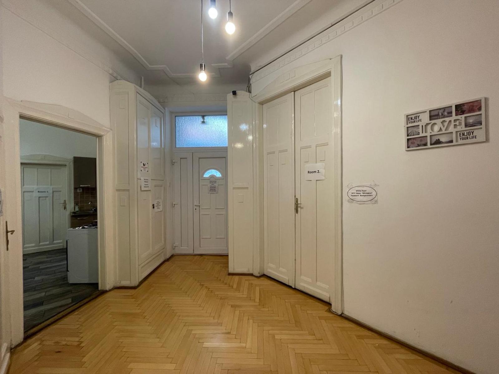 White Pearl Rooms Near Gozsdu Budapest Exterior foto